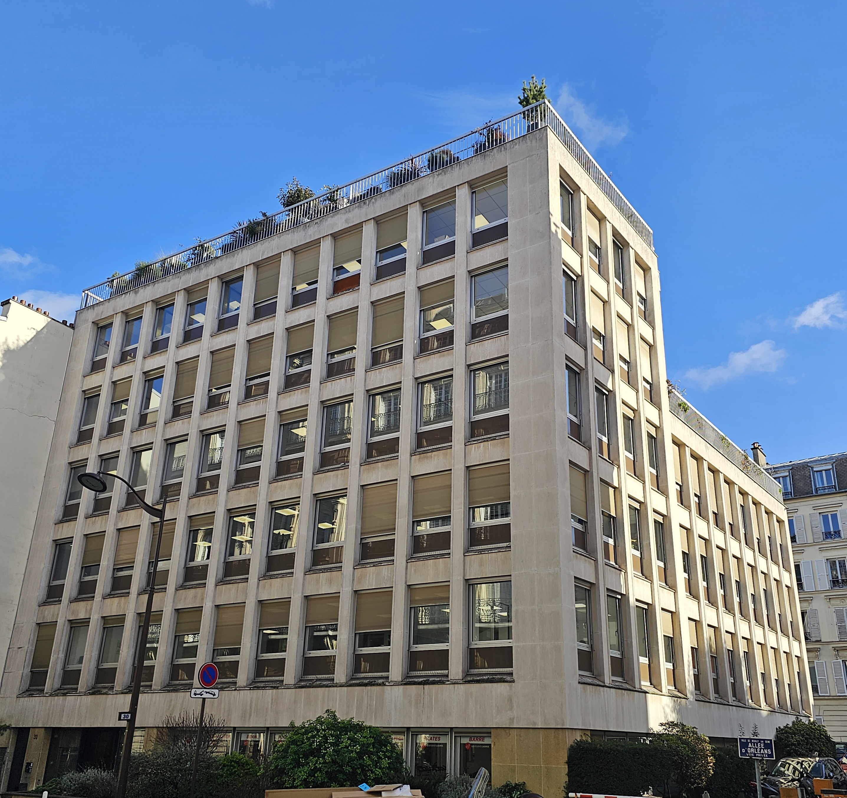 Japan Pulp & Paper Company Limited